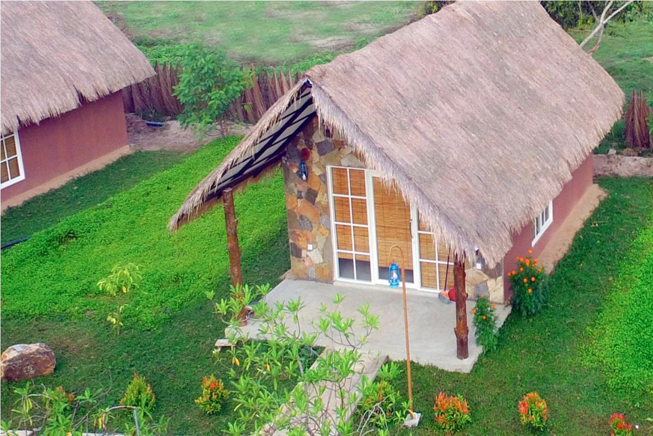 Coco Village Hotel Chilaw Bangadeniya Luaran gambar