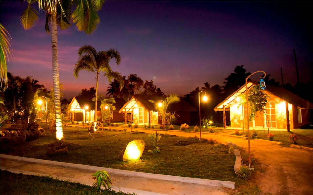 Coco Village Hotel Chilaw Bangadeniya Luaran gambar