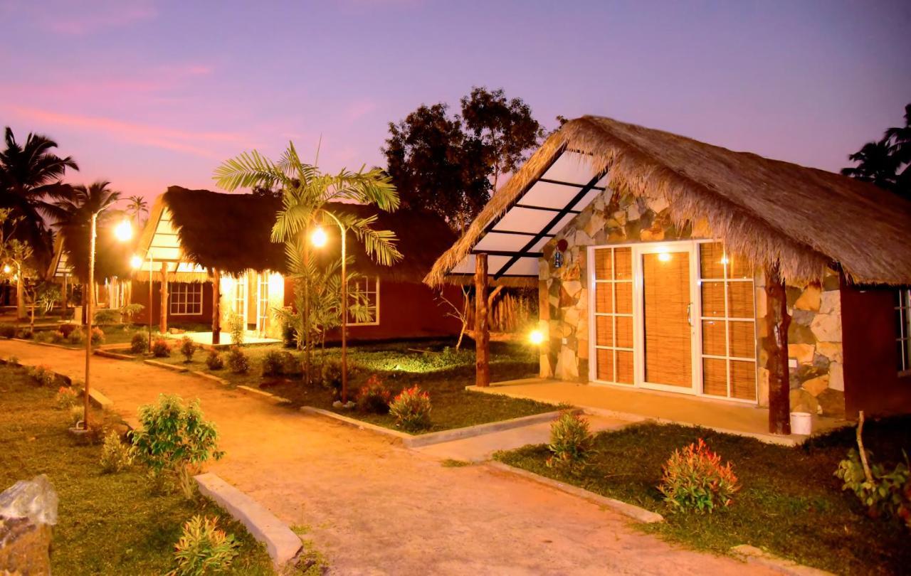 Coco Village Hotel Chilaw Bangadeniya Luaran gambar